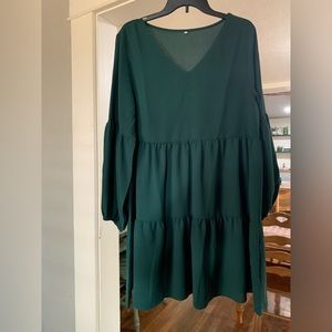 Amoretu Women Long Sleeve Tunic large new never worn